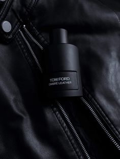 #perfume #tomford #black #leather #mensclothing Tom Ford Aftershave, Tom Ford Cologne Aesthetic, Ombre Leather Tom Ford, Men Perfume Aesthetic, Tom Ford Ombre Leather Perfume, Tom Ford Cologne, Masculine Luxury, Leather Toms, Tom Ford Perfume