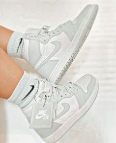 Wallpaper Nike, Women Tips, Jordan Shoes Retro