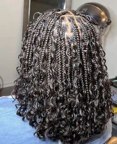 Boho Chic: Long Hairstyles for a Free-Spirited Look Goddess Braids Hairstyles, Box Braids Hairstyles For Black Women, Braided Cornrow Hairstyles, Quick Braided Hairstyles, Protective Hairstyles Braids, Box Braids Styling, Pretty Braided Hairstyles, Hairdos For Curly Hair