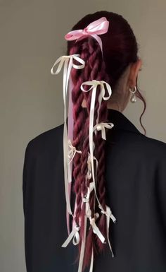 hair twist braids, bows, red hair, pearl earrings, blazer, business core, cyberpunk hairstyles, pink bow aesthetic Hairstyles With Pink Accessories, Maximalist Hairstyle, Bows In Braids, Ribbon Braid Hairstyle, Tx Outfits, Bows Hairstyle, Extra Hairstyles, Cyberpunk Hairstyles, Pink Bow Aesthetic