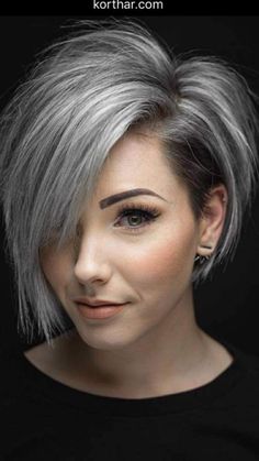 I like the light baylage but not the dark root Short Grey Haircuts, Gray Hair Cuts, Short Grey Hair, Hair 2018, Grey Hair Color, Short Hair Cuts For Women