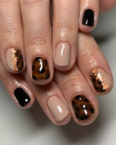 Short Nail Art Designs Winter, Short Gel Manicure Fall, Gold Tortoise Nails, Long Nail Aesthetic, French Nail Aesthetic, Gold Gel Nail Designs, Torti Nails Design, Brown And Gold Foil Nails, Fall Gel Manicure Ideas For Short Nails