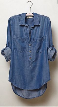 Love this denim top. Stitch fix inspiration. Try stitch fix :) personal styling… Denham Jeans, Jeans Recycling, Mode Casual, Linnet, Blouse Outfit, Mode Inspiration, Denim Top