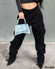 Olivia Mark – Vaqueros de pierna recta con cordón de ajuste y detalle de bolsillos Preparados para el día a día. Dark Gray Cargo Pants, Gray Cargo Pants, Kpop Vintage, Stonewashed Jeans, Jeans With Pockets, Grey Cargo Pants, Denim Chic, High Waisted Flares, Flare Leg Jeans