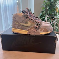 Brand New Air Trainers With Box. Box May Become Damaged In Shipping. All Sales Final. Women’s Size 7.5. Men’s Size 6. Shoes Nike Air, Nike Shoes, Nike Women, Nike Air, Size 7, Size 6