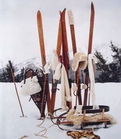 there are many skis and poles in the snow