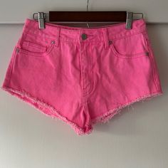 Thank You For Choosing Posh-Mark, Your Go-To Destination For Second-Hand Fashion That's Both Stylish And Eco-Friendly. I’m Thrilled To Present These Eye-Catching Hot Pink Forever 21 Shorts, A Must-Have Addition To Your Summer Wardrobe. Item Details: - Size: Medium - Condition: New With Tags - Design: Classic 5-Pocket Style For Timeless Appeal With Sustainability In Mind, These Shorts Offer A Unique Opportunity To Rock A Trendy And Vibrant Look While Reducing Your Carbon Footprint. By Opting For Forever 21 Beach Shorts With Built-in Shorts, Forever 21 High-waist Jean Shorts With Built-in Shorts, Forever 21 Beach Shorts, Forever 21 Cotton Jean Shorts, Forever 21 High-waisted Beach Shorts, Forever 21 High-waisted Shorts For Beach, Trendy Forever 21 High-waisted Shorts, Forever 21 Pink Summer Bottoms, Forever 21 Summer Shorts