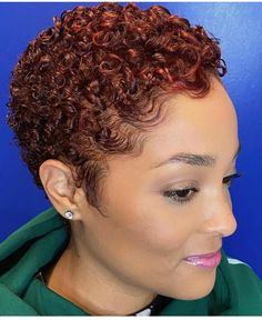 Short Natural Styles For Black Women, African Hair Styles, Crown Inspiration, Big Chop Natural Hair, Cropped Hair, Natural Hair Haircuts, Short Natural Curly Hair