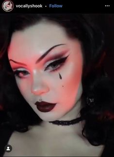 Dark 50s Makeup, Vintage Devil Makeup, Goth Princess Makeup, Goth Demon Makeup, Smokey Goth Makeup, Makeup Alt Goth, Gothic Devil Makeup, Glam Alt Makeup, Goth Pinup Makeup