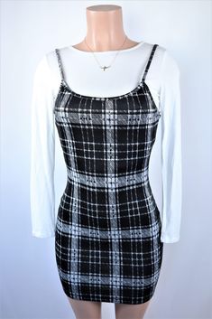 Size: L Black Fitted Long Sleeve Plaid Dress, Black Fitted A-line Plaid Dress, Fitted Plaid V-neck Dress, Plaid Dress Grunge, Fitted Button-up Plaid Dress With Buttons, Black And White Plaid Dress, White Plaid, Plaid Dress, Matching Dresses