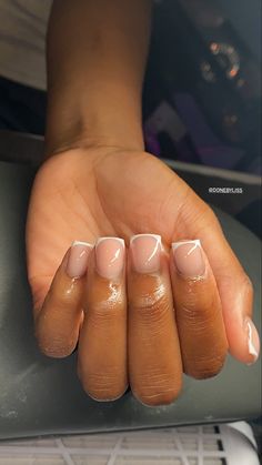 Short French Nails Black Women, Brown Short French Tip Nails, French Tip On Short Nails, Micro French Tip Nails, Natural French Tip Nails, Micro French Manicure, Micro French Nails, Nurse Nails, Short French Nails