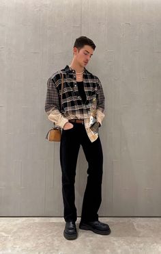 Italian Summer Outfits Men, Chelsea Boots Men Outfit, Boots Men Outfit, Outfit Botas, Italian Summer Outfits, Aesthetic Outfits Men, Outfits For Men