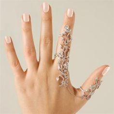 Crystal Flower Rhinestone Double Finger Rings – Wyvern's Hoard Crystal Reed, Gelang Manik, Kandy, Finger Rings, Pretty Jewellery, Schmuck Design, Bling Bling, Womens Jewelry Rings, Cute Jewelry