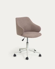 an office chair with wheels and casteors