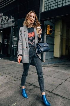 Casual Chique Stijl, Cooler Style, Blazer Outfit, Spring Look, Autumn Street Style, Fall Street Style, Blazer Outfits, Inspired Outfits, Plaid Blazer