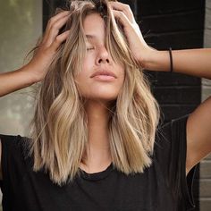 Course Short Hair For Women, Choppy Angled Lob Haircut, Short Haircut For Thinning Hair Women, Choppy Mid Length Hair Straight, Medium Length Hair Choppy Layers, Shoulder Length Hair 2023 Trends, Mom Cut Round Faces, Choppy Collarbone Length Hair, Short Blonde Hair Pale Skin