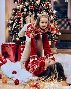 Toddler Christmas Photoshoot, Toddler Christmas Pictures, Old Navy Christmas Pajamas