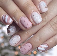 Christmas Nails Blue, Nails Navidad, Flower Drawing Easy, Christmas Nail Ideas, Christmas Nails Easy, Glamorous Nails, Nails Blue