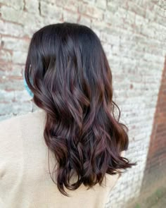 Hair Balayage Black, Dark Cherry Hair, Girl Hairstyles Short, Balayage Black Hair, Simple Hairstyles For School, Short Hairstyles For Girls, White Hairstyles, Cherry Brown Hair, Cherry Cola Hair Color