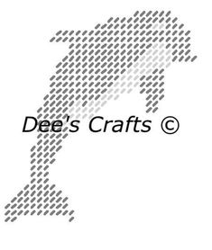 the word dee's crafts on a white background with an image of a bird