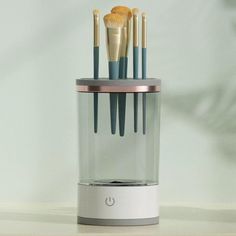 Clean Makeup Brushes, Industrial Garden, Quick Makeup, Fast Cleaning, Beauty Make-up