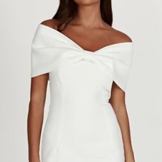 Meshki Gwyneth - Off Shoulder Bow Mini Dress - White Size: Medium Condition: Excellent Meshki Dresses, Bow Mini Dress, White Mini Dress, Dress White, White Color, Strapless Dress, Off Shoulder, Color White, Size Medium