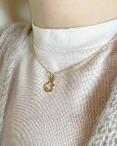 FREE SHIPPING, 14k yellow solid gold rabbit necklace. It can be produce 14k rose gold and white gold. DETAILS Chain is shown length approx. 40 cm (15 inch) and thickness is 1 mm (0.04 inch). The chain has a spring ring clasp. You may order a shorter or longer chain by leaving a note during checkout. Pendant height is approx. 1.5 cm (0.6 inch). MATERIALS All our jewelry are made of 14 karats solid gold. We like to use yellow gold, white gold and rose gold to please your color of choice. Use the d 14k Gold Charm Necklace For Gift, Gift 14k Gold Charm Necklace With Spring Ring Clasp, Minimalist 14k Gold Necklace With Spring Ring Clasp, Minimalist 14k Gold Charm Necklaces With Lobster Clasp, Minimalist Yellow Gold Flower Pendant Charm Necklace, Minimalist 14k Gold Charm Necklace With Lobster Clasp, Gold Rabbit, Bunny Jewelry, Rabbit Necklace