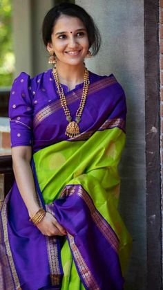 Lichi Silk Saree, Saree Kanchipuram, Silk Saree Blouse Designs, Blouse Designs Indian, Simple Blouse Designs, Blouse Designs Silk, Elegant Blouse Designs