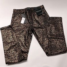 Banana Republic Size 25 New With Tags Mid- Rise Skinny Copper And Black Cheetah Print Black Cheetah Print, Banana Republic Pants, Pants Color, Cheetah Print, Banana Republic, Pant Jumpsuit, Mid Rise, Pants For Women, Copper