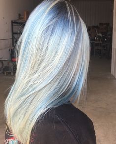 Blue and white hair Blue Lowlights In Blonde Hair, Light Blue Blonde Hair, White Hair Blue Highlights, Blonde Hair With Blue Lowlights, White Hair With Colored Highlights, Blonde And Light Blue Hair, White Hair With Blue Streaks, White Hair With Light Blue Highlights