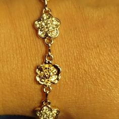 Golden Color Floral Bracelet Fem Style, Dream Accessories, Floral Bracelet, Flower Bracelet, Handmade Gold, Golden Color, Style Board, Cute Jewelry, Random Things