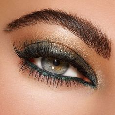 KIKO Milano Official on Instagram: “Keep the heat on high with a gorgeous green #eyelook! ✨ Tap to discover our stunning selection of eye products! Long Lasting Liquid…” Green And Gold Smokey Eye Makeup, Green Eyelook, Makeup Kiko, Teal Makeup, Green Eye Makeup, Eyeshadow For Green Eyes, Evening Eye Makeup, Eye Products, Shimmer Eye Makeup