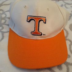 Nwot University Of Tennessee Hat White Vintage Hats For Baseball Season, Retro White Baseball Cap One Size Fits Most, White Visor For Baseball Season, Retro White Visor Hat, University Of Tennessee, Orange White, Color Orange, Tennessee, University