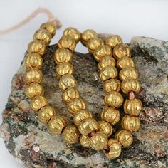 Hand Crafted Jewelry, Crafted Jewelry, Bead Art, Gold Beads, Bead Necklace, Antique Gold, Handcrafted Jewelry, Timeless Beauty, Jewelry Crafts