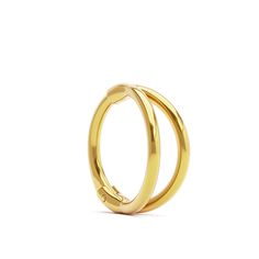 "An 18k gold vermeil cartilage hoop with a stacked double illusion design. The hoop features a durable clicker mechanism that makes it easy to insert and remove. Material Options:  * 18k gold vermeil (2.5 micron 18k gold on a solid sterling silver base) Measurements:  Inner diameter: 5/16\" (8mm) Gauge (wire thickness) : 18g (1mm)   Check out our shop:  https://www.etsy.com/shop/Umanativedesign?ref=shopsection_shophome_leftnav All of our Umanative Design jewelry are hand made with love <3 Thank Illusion Design, Helix Ring, Helix Hoop, Cartilage Hoop, Gold Vermeil Jewelry, Body Jewelry Piercing, Cartilage Earring, Nose Hoop, Vermeil Jewelry