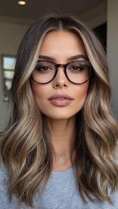 44 Stunning Summer Hair Color Ideas for Brunettes That Will Turn Heads Brunette Summer Hair Color, Brunette Summer Hair, Kristin Cavallari Hair, Hair Color For Brown Eyes, Pale Skin Hair Color, Summer Hair Color Ideas, Rambut Brunette, Light Brunette, Dark Brunette Hair