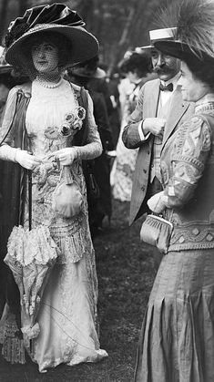 La Mode Aux Courses - 1910's Edwardian Era Fashion, Good Morning Friday, Hat Styles