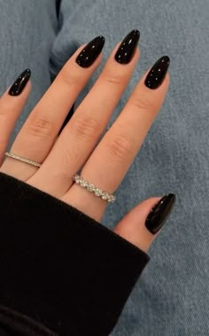 Dark Gel X Nails, Short Almond Nails Dark, Simple Dark Nails, Wedding Nails Black, Gel Nails Dark, Nails Acrylic Dark, Mid Length Nails, Dark Nail Colors, Ongles Goth