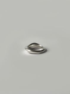 AN ORGANIC-SHAPED UNISEX RING IN HIGH POLISH STERLING SILVER, FLOWS FROM SLIM TO PLUMP ALL AROUND. 100% STERLING SILVER GRACE LING SIGNATURE LOGO ENGRAVED PRE-ORDER SHIPS IN 2 WEEKS FREE WORLDWIDE SHIPPING Fine Silver Jewelry, How To Make Rings, Jewelry Lookbook, Unisex Ring, Silver Bangles, Organic Shapes, Signature Logo, Pretty Things, Jewelry Inspiration