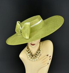 Note: The design of this hat, particularly the shallower crown, was crafted to create a unique aesthetic that suits some individuals perfectly. However, if you notice that the hat tends to slip, I would advise attaching an elastic strap to ensure a more secure and comfortable fit. ✿*.Key Features.*✿ This is a wide flat brim hat!! It's made of sinamay (3 layers ) and satin.  A nice sinamay bow is trimmed with satin ribbon too, very cool, one of my favorite hats! High quality. It's more beautiful Easter Hat, Sinamay Fascinator, Royal Ascot Hats, Ascot Hats, Easter Hats, Hat Wedding, Church Hat, Flat Brim Hat, Hat Base