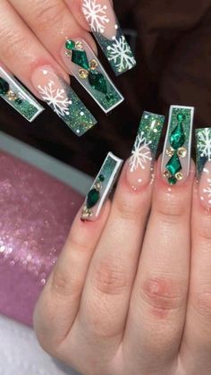 Christmas Nail Designs Acrylic, Nail Art Noel, Christmas Nail Ideas, December Nails, Winter Nails Acrylic, Nails Design With Rhinestones, Short Square Acrylic Nails, Long Acrylic Nails Coffin