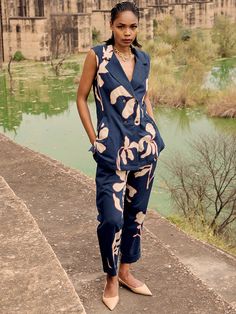 Introducing the Elaenia Co-ord Set, a sublime combination of sleek modern silhouettes and classic details. Boasting a striking blue lino print and luxuriously soft fabric, this set features a relaxed tunic, complete with front button opening and pockets, and a regular fit trouser with side seam pockets, front button opening and an elasticated back. Fully lined for an exquisite fit, it's the perfect way to elevate your wardrobe. Womens Wrap Dress, Sustainable Clothing Brands, White Tunic, Sustainable Fashion Brands, Top Pants Set, Co Ord Set, Lino Print, Print Tunic, Notched Collar