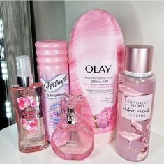 Fragrance Combos, Perfume Combos, Scents Perfume, Layering Combos, Scent Combos, Victoria Secret Lotion, Perfume Body Spray, Hygiene Care, Perfume Collection Fragrance