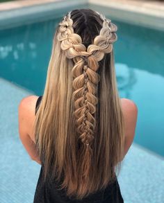 Sporty Hair, Preppy Hair, Fishtail Hairstyles, Track Hairstyles, Concert Hairstyles, Autumn Hair, Beautiful Braided Hair, Graduation Hairstyles, Fishtail Braid