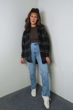 A timeless combination of vintage style and cozy comfort, this grandpa-style cardigan shacket has black and green plaid for a look that screams retro. SizingKatie is wearing a size Small.Height: 5' 5" | Jean Size: 28-29 | Bra: 34D | Bust: 38"Fabric Content100% Polyester Barista Fits, Modest Beauty, Mom Fits, Mum Style, Amazon Outfits, Work Fits, Plaid Cardigan