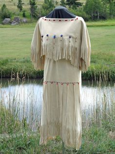 Photo Gallery Page for Buckskin Leather Indian Dresses American Indian Dress, Native Dresses, Orang India, Native Fashion