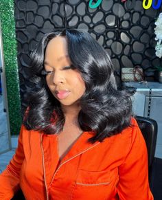 Short Sew In Hairstyles, Middle Part Curls, Sew In Curls, Sew In Bob Hairstyles, Sew In Hairstyles, Short Curls, Slick Hairstyles