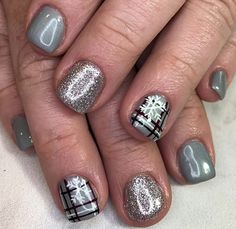 Girl Time, Plaid Nails, Polish Ideas, Nails Colors, Polish Colors, Winter Nail Art, Gel Polish Colors, Winter Nail, Christmas Nail Designs