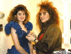 80's big hair! 1980s Hair, 80s Prom, Look 80s, Life Moves Pretty Fast, Estilo Swag, Hair Humor, Permed Hairstyles