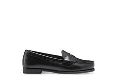 Eastland Classic II Women's LoaferLook polished and stylish with this Eastland Classic II women's loafer. With a leather upper featuring a smooth style with a penny holder design, these slip-on loaers have a classy look. The cushioned insole will keep you comfortable all day long while you pair it with both dressy and casual outfits.Leather upperSlip-on Penny holder Cushioned insoleRubber outsole Classic Wingtip Flats, Classic Flats For Business Casual, Rack Room, Rack Room Shoes, A Penny, Holder Design, How To Look Classy, Loafers For Women, Penny